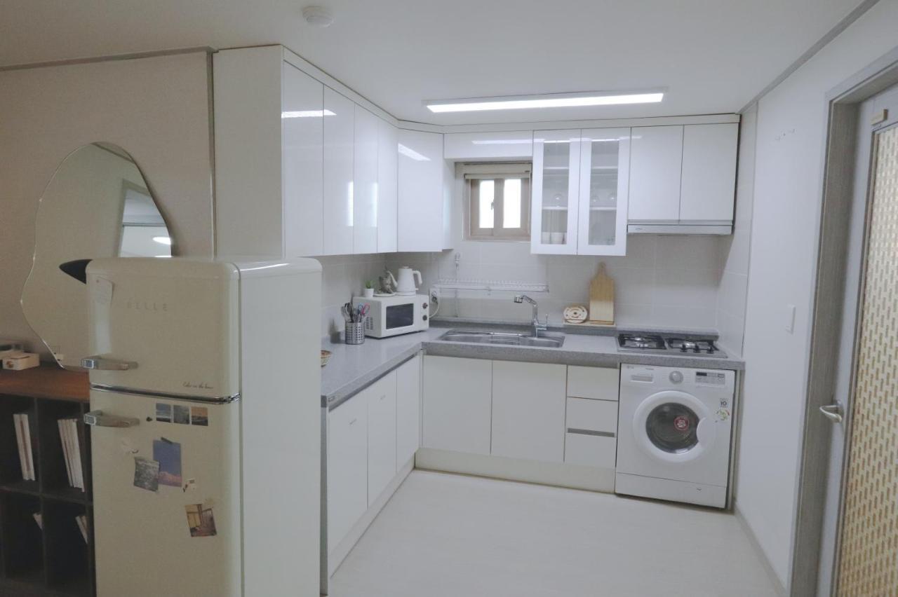Apartamento Lovely House Hongdae Seúl Exterior foto